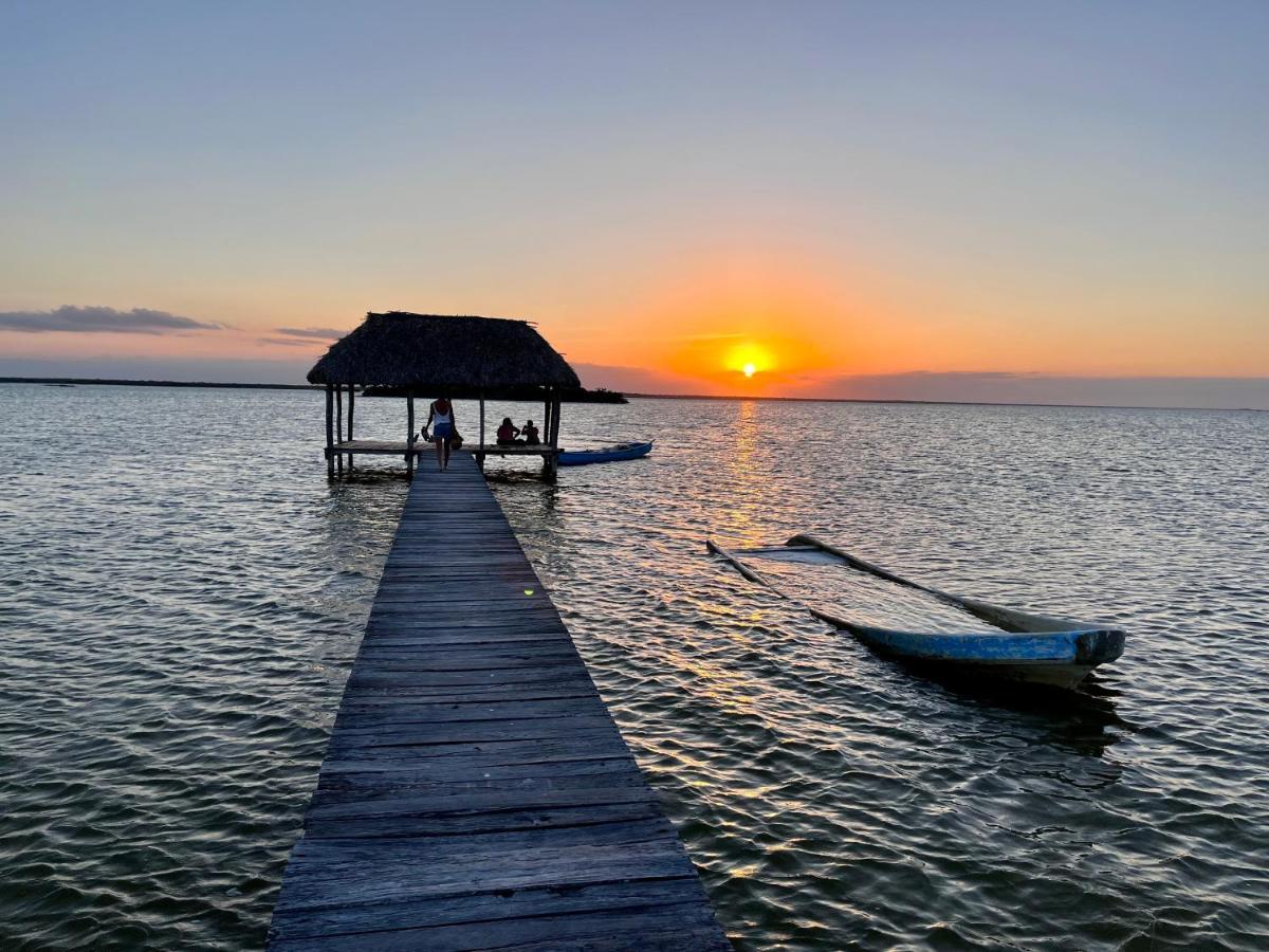 Dos Mares Barefoot Hotel Эль-Куйо Экстерьер фото